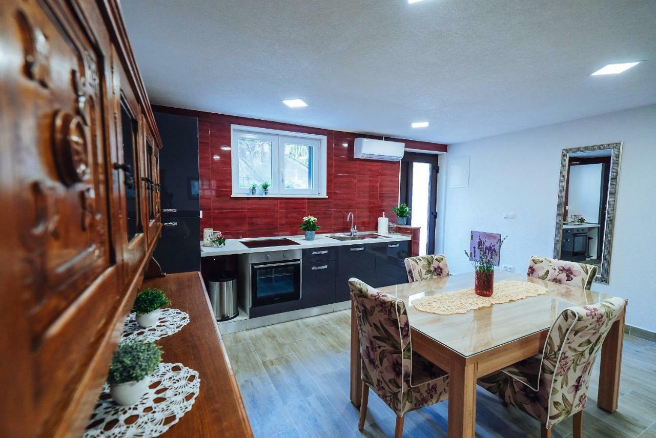 Ferienwohnung Apartman Kristina Split Exterior foto